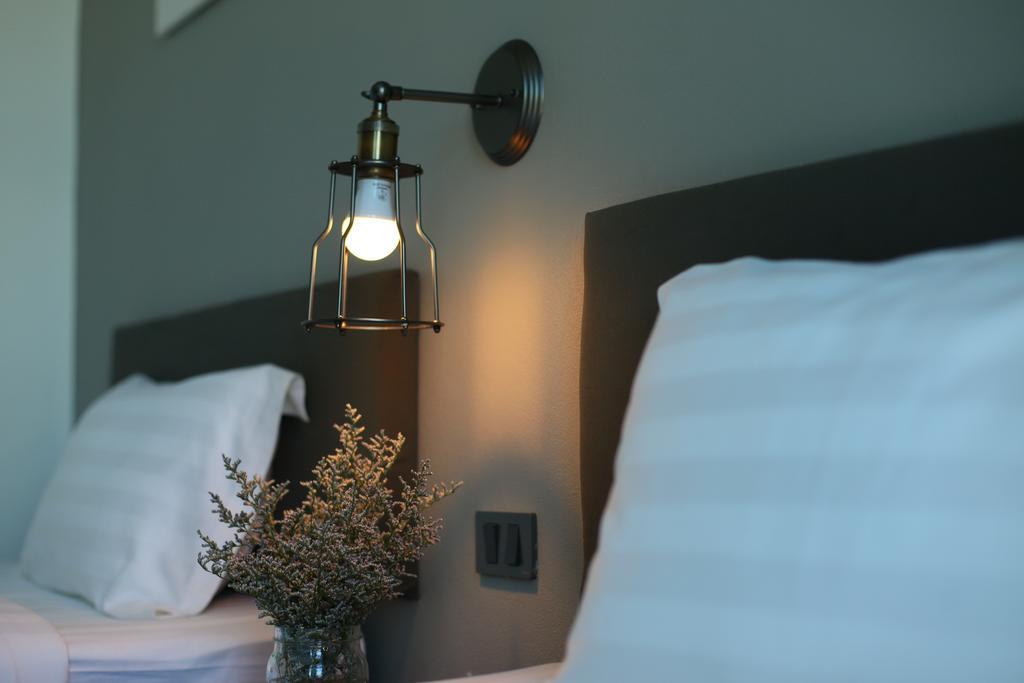 Stone Head Hua Hin Hotel Room photo