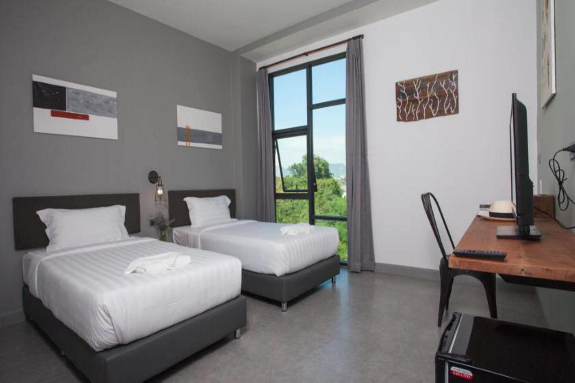Stone Head Hua Hin Hotel Exterior photo